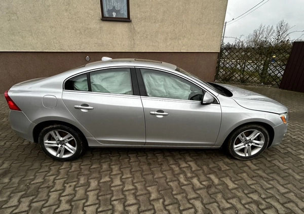 Volvo S60 cena 30900 przebieg: 168000, rok produkcji 2015 z Jarocin małe 407